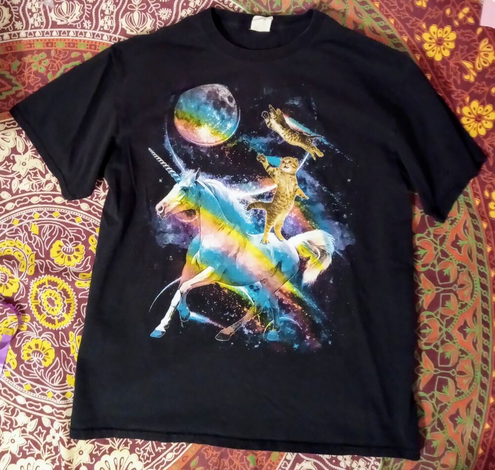 Vintage Y2K Cat Unicorn Rainbow Outer Space Moon Graphic Trippy T-Shirt SZ L